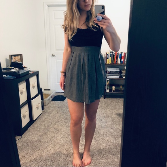 Black Schoolgirl Type Dress - Picture 3 of 6